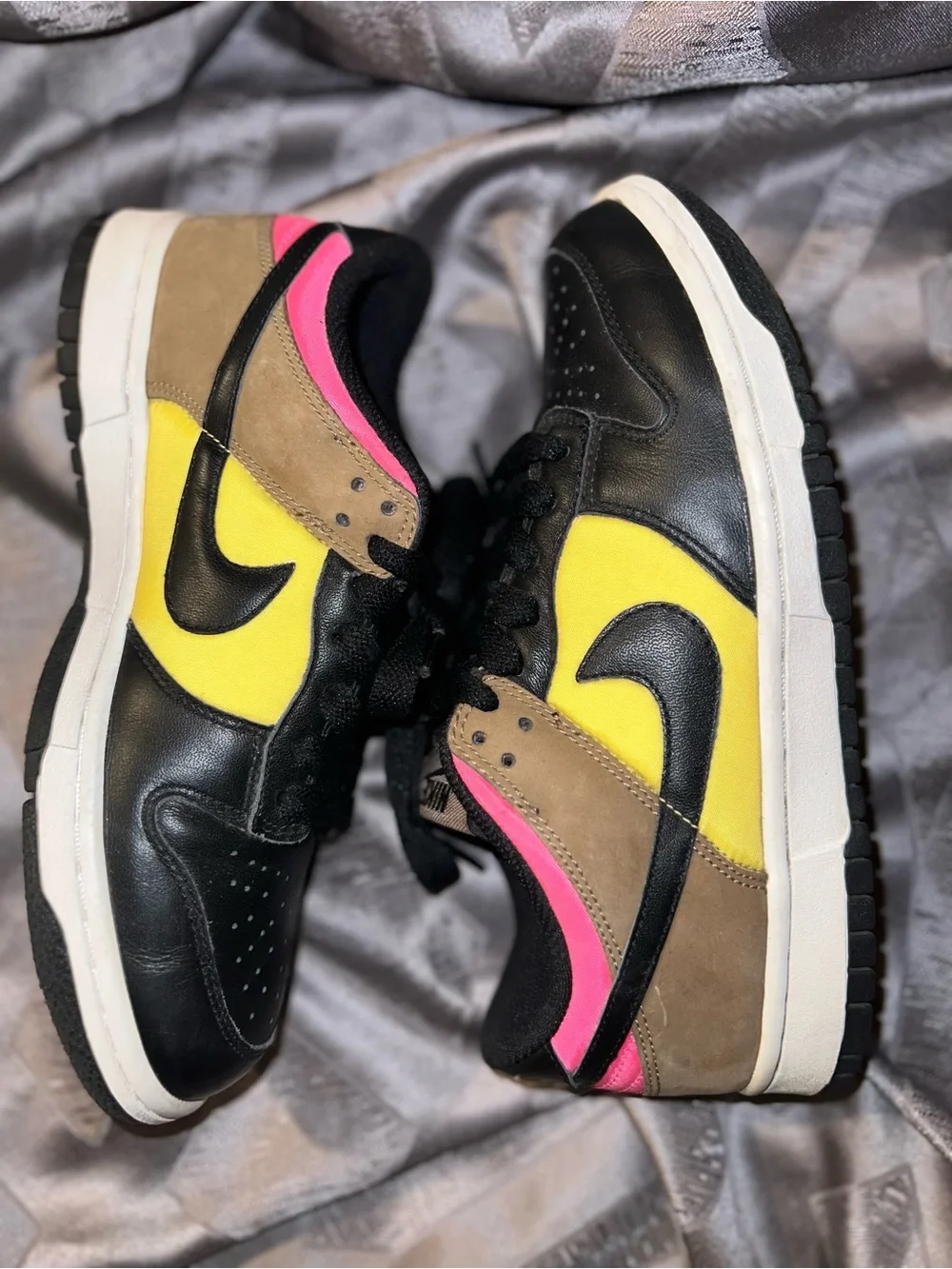 Nike Dunk Low Black Walnut Ozone Pink Yellow Women’s Size 8 Vintage 2007